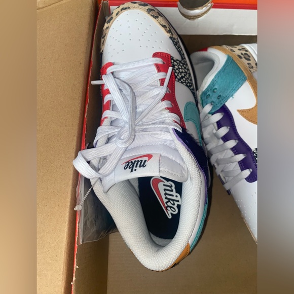 Sold - Picture 2 of 5